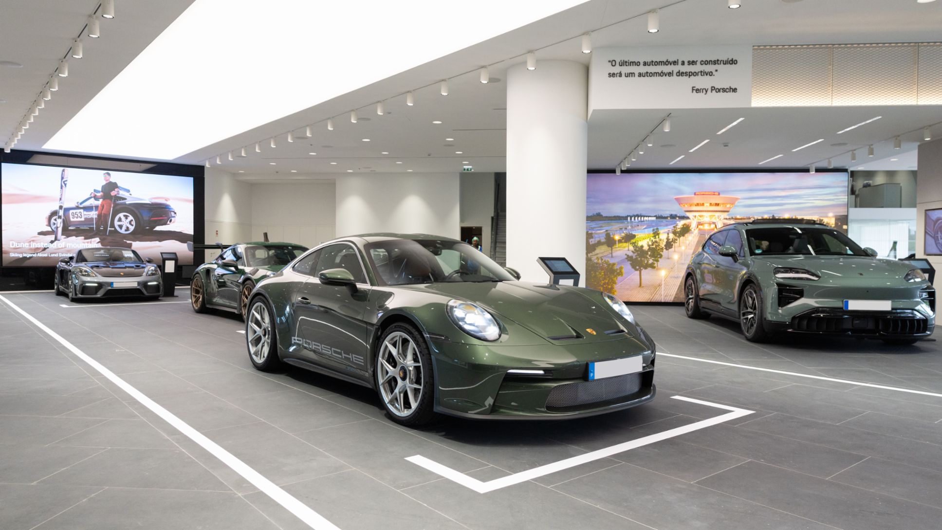 718, 911, Cayenne Electric (i-d), Centro Porsche Lisboa, 2026, Porsche Ib&eacute;rica