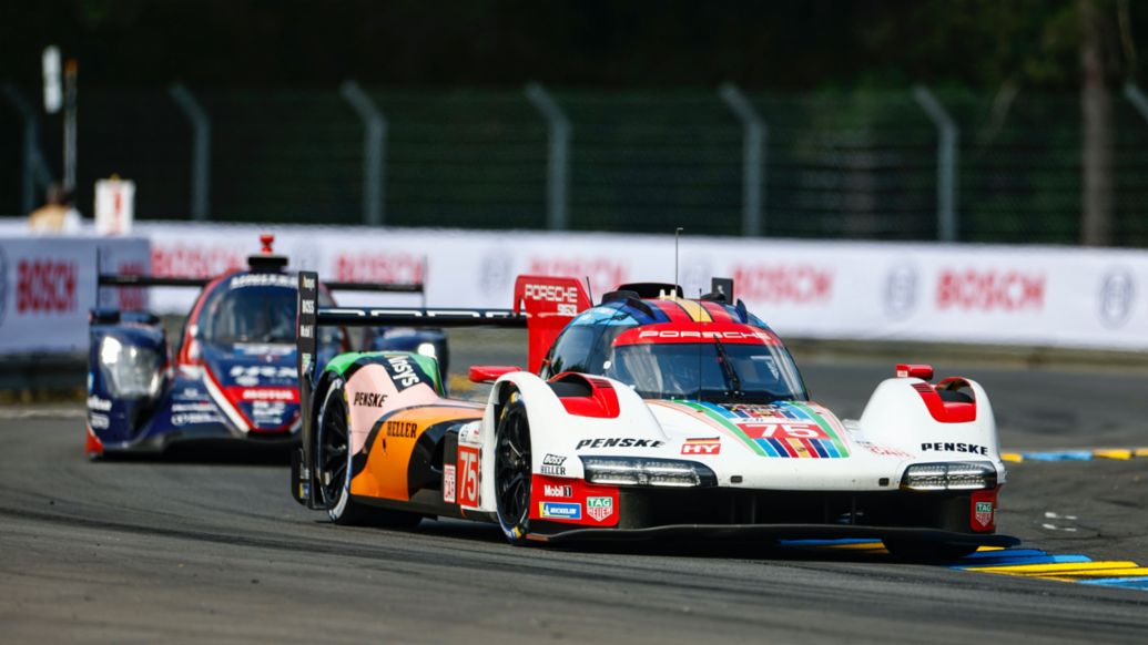 Mathieu Jaminet (F), Felipe Nasr (BR), Nick Tandy (UK), Porsche 963, Porsche Penske Motorsport (#75), Circuit de 24 Heures, France, 2023, Porsche AG