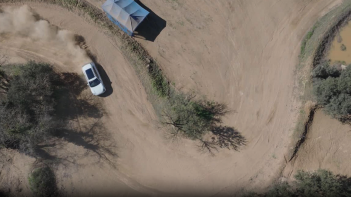  Cayenne Turbo Electric, Taxi Ride