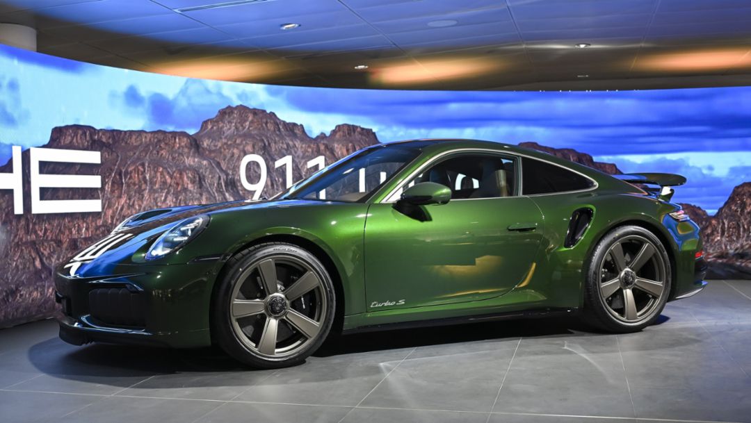 Llega a Chile el Porsche 911 Turbo S más potente de su historia
