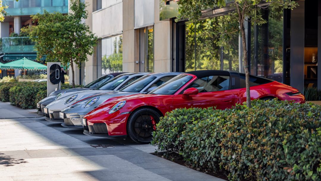 Exceptional icons, one showroom: Porsche Centre Lebanon celebrates the 911