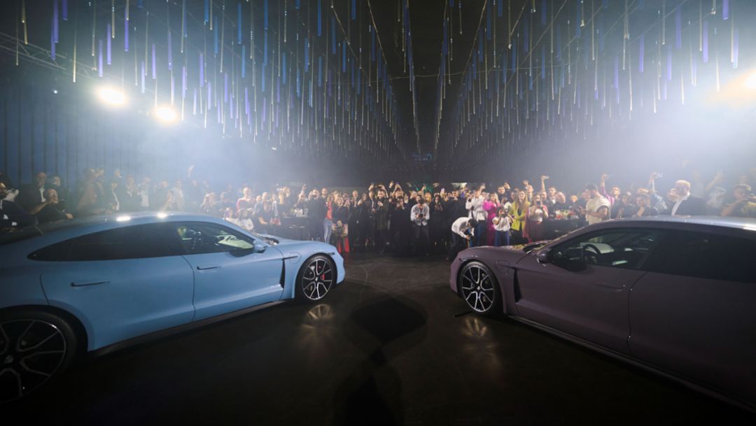 Noul Taycan și-a făcut debutul în România