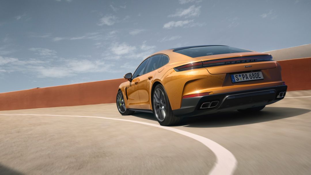 Porsche Panamera Turbo E-Hybrid