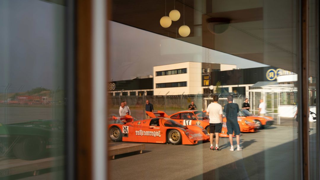 Luftgekühlt Kopenhagen: Historisches Terminal wird zur Porsche-Bühne