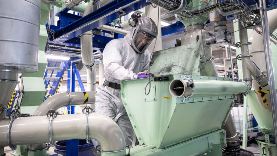 Porsche pone a prueba el reciclaje de sus baterías