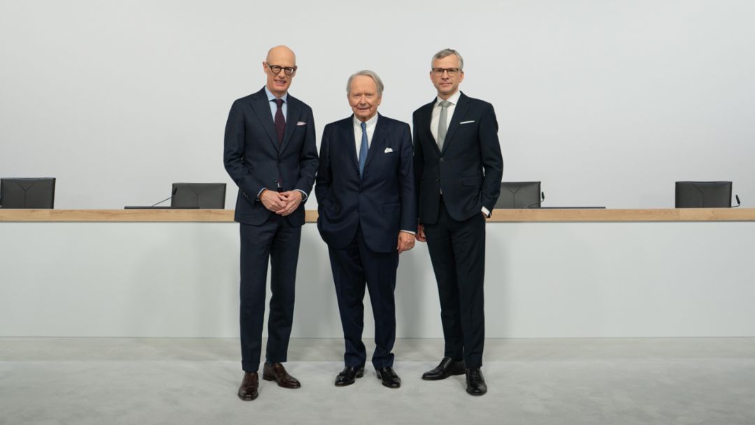 Porsche AG provides further insight into the three pillars of Strategy 2035