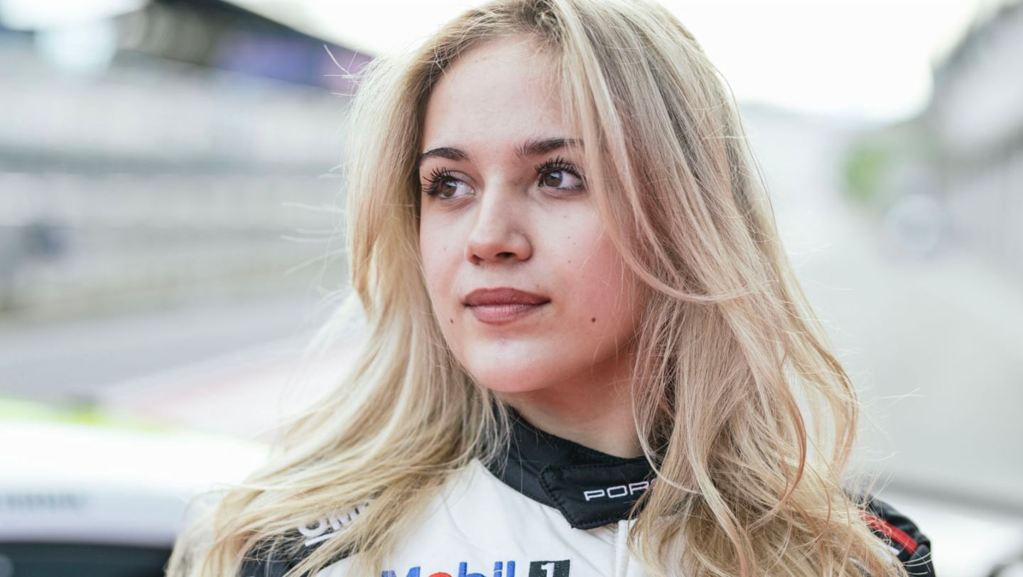 Ekaterina Lüscher, 2024, Porsche Schweiz AG