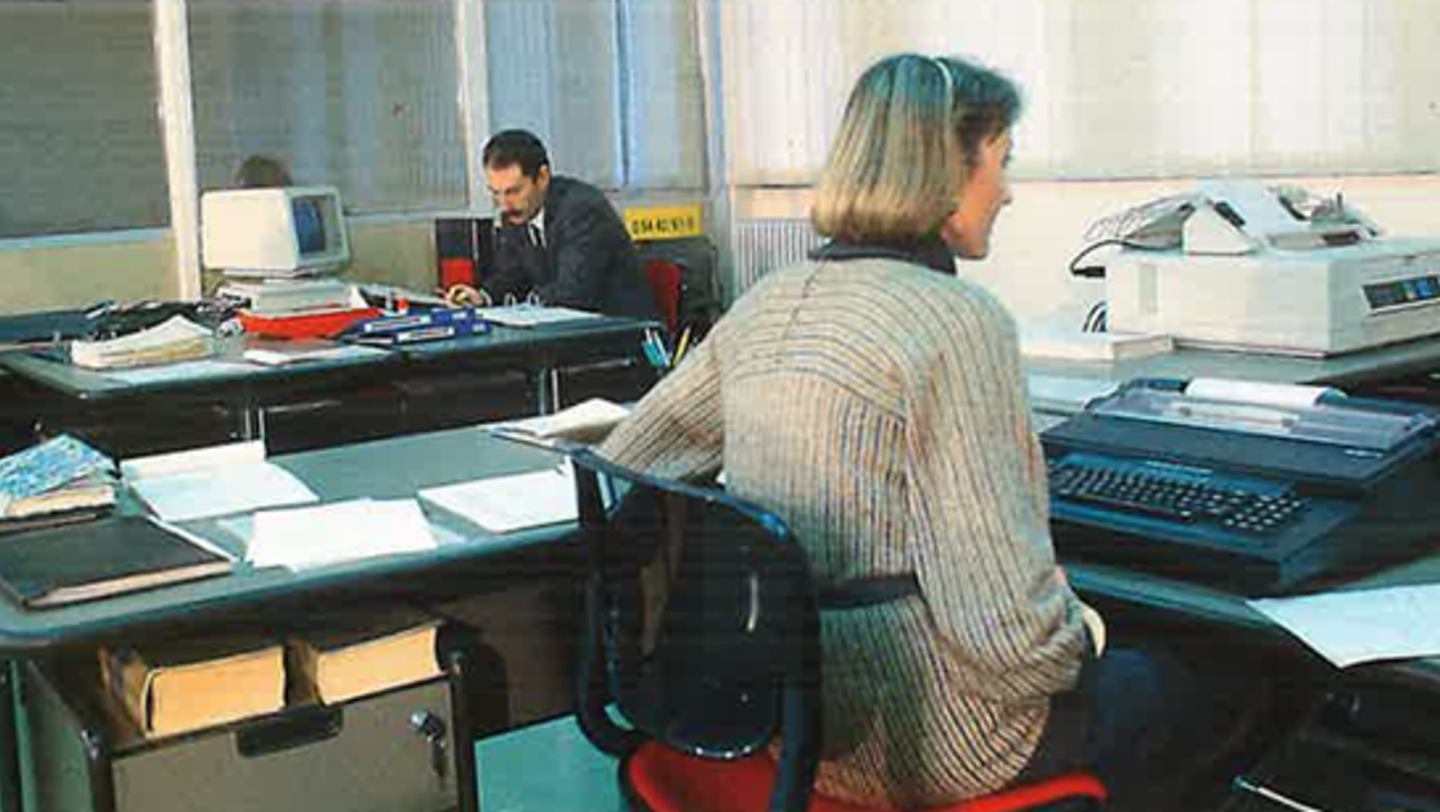 Uffici dei collaboratori amministrativi nella prima sede di via Ca' Stimabile