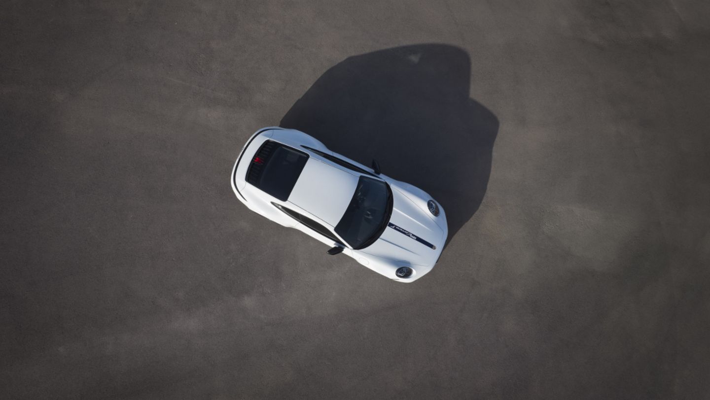 2025 Porsche 911 Carrera T