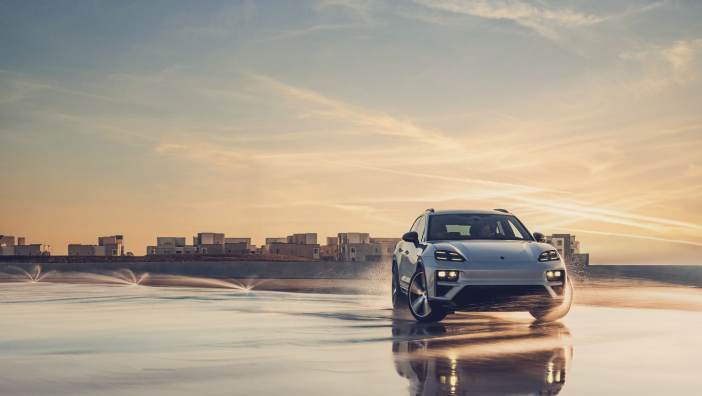 Porsche Experience Centers welcome the new Macan Electric to the track