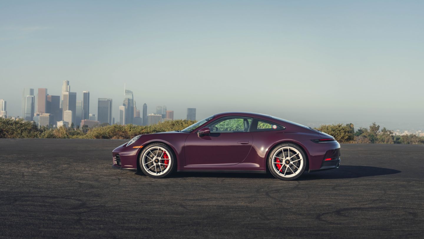 911 Carrera S with MT Package