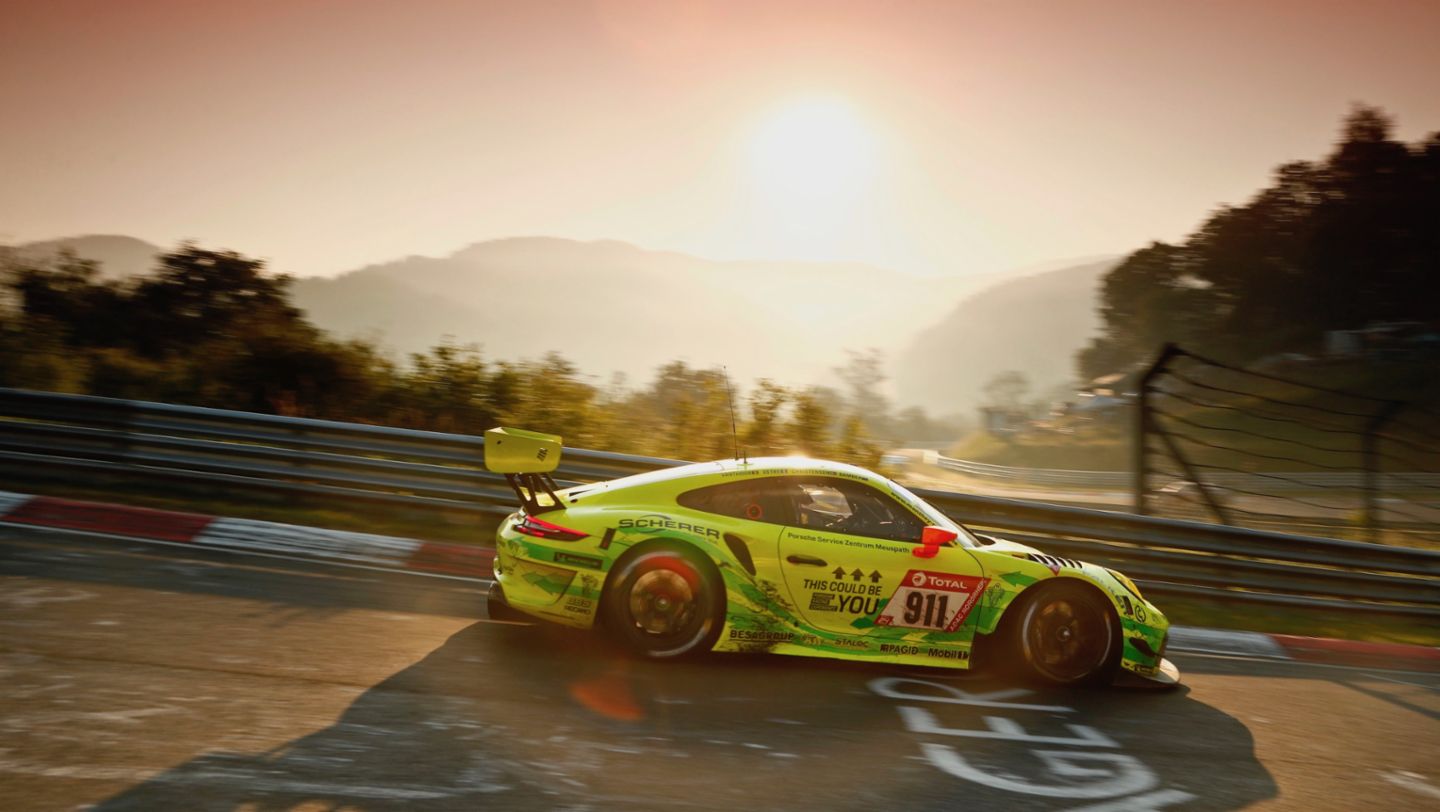 Porsche 911 GT3 R, Manthey-Racing (911), 24h Nürburgring, carrera, 2019, Porsche AG