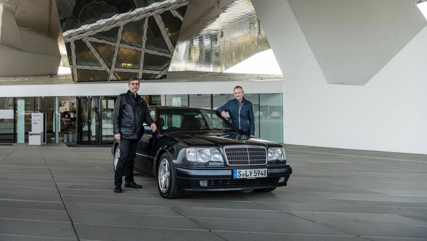 Michael Hölscher, Project Manager Development, Michael Mönig, Prototype Management, l-r, Mercedes-Benz 500 E, 2021, Porsche AG