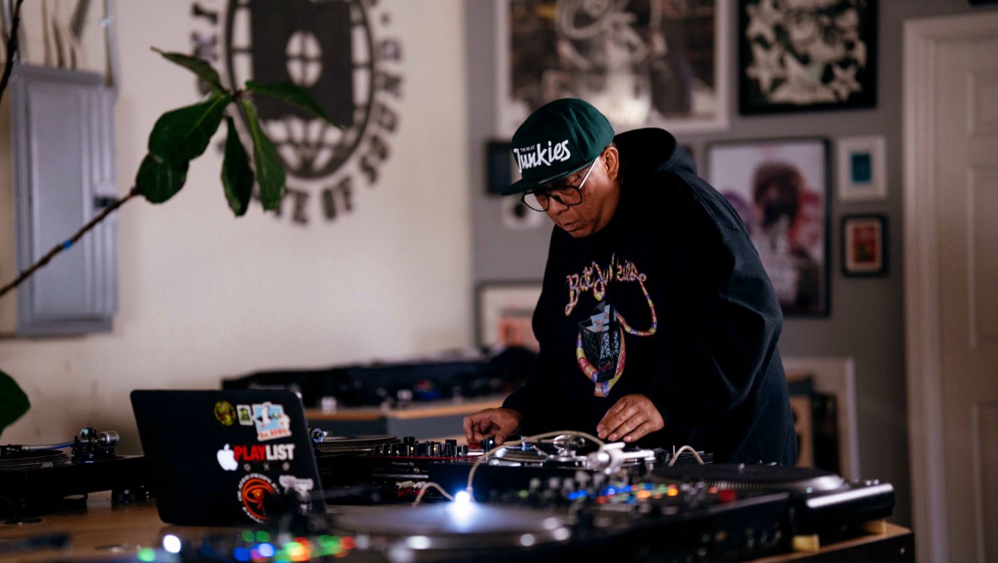 DJ Babu (Dilated Peoples), 2023, Porsche AG