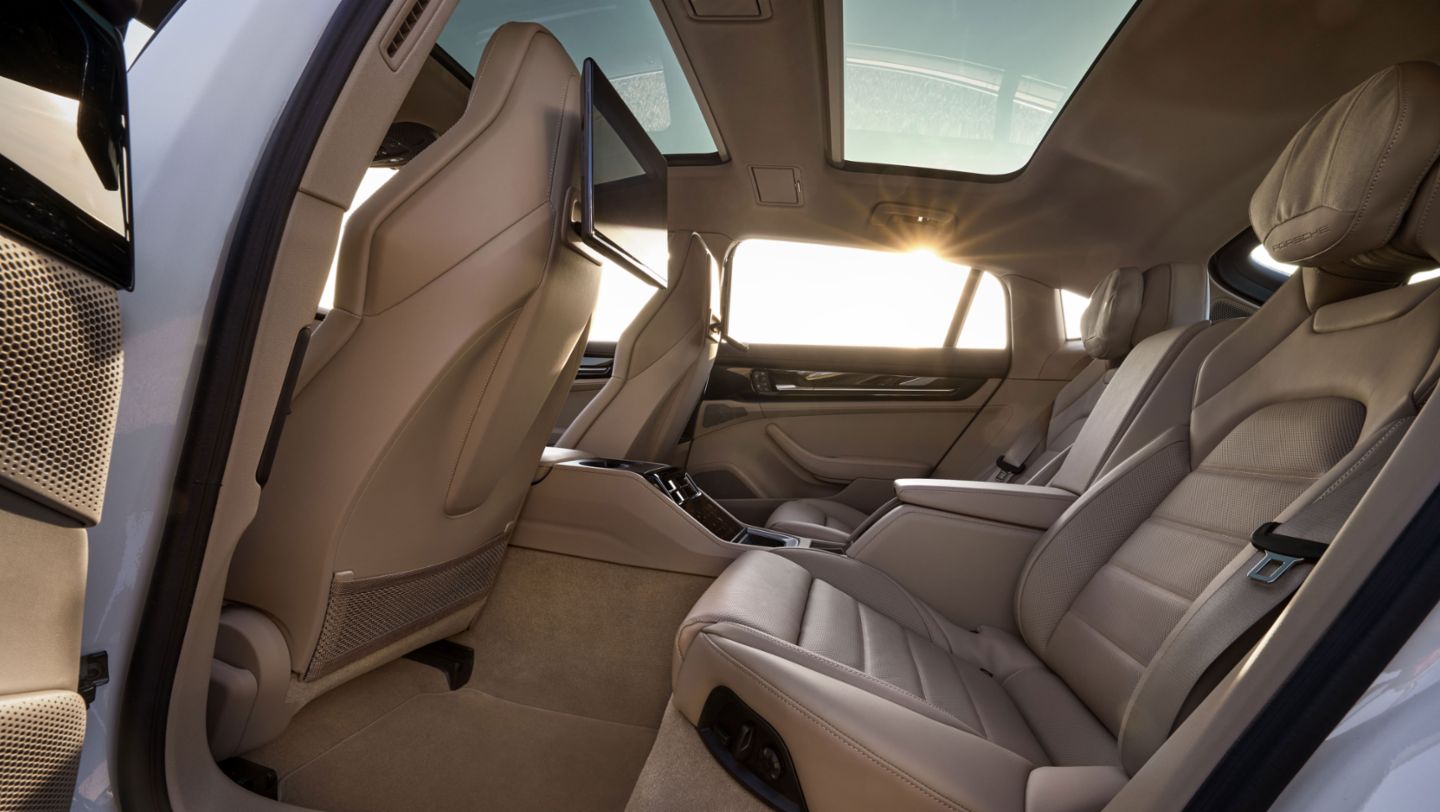 Panamera 4 E-Hybrid Executive, 2024, Porsche AG