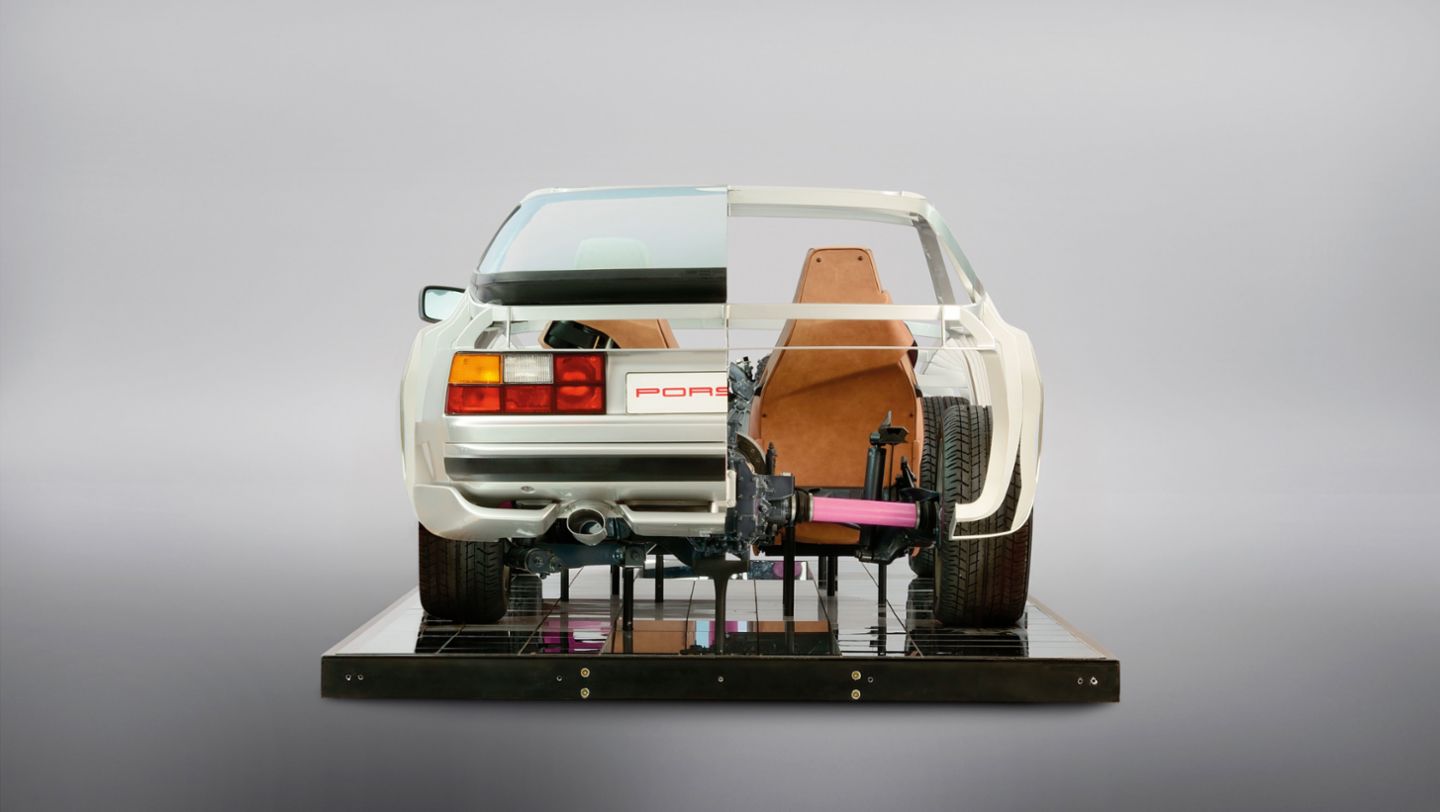 Porsche 944, cutaway model, 2026, Porsche AG
